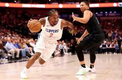 开云体育-包含猛龙逆转独行侠，伦纳德一己之力扛起全队的词条