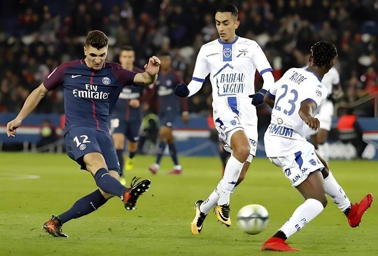 关于马赛惊险逆转,里昂主场被逼平的信息 关于马赛惊险逆转,里昂主场被逼平的信息