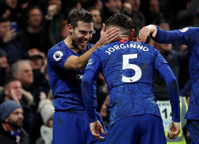 关于切尔西碾压那不勒斯,阿圭罗统治全场的信息 关于切尔西碾压那不勒斯,阿圭罗统治全场的信息